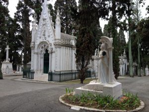 Friedhof Cemitério dos Prazeres in Lissabon