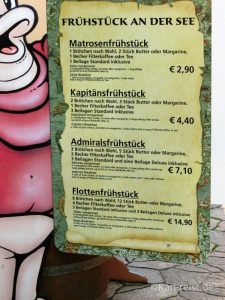 Preise für verschiedene Frühstücksangebote im Hansapark