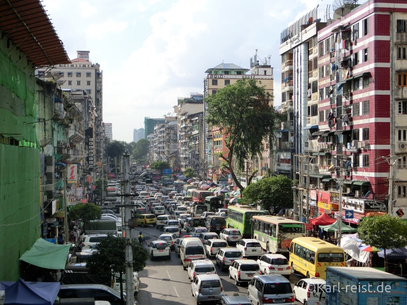 Stau in Yangon