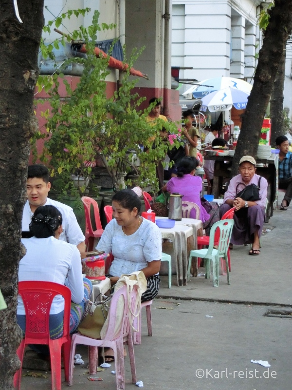 Straßenessen Yangon