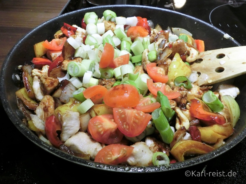 Chicken Cashewnut in der Pfanne