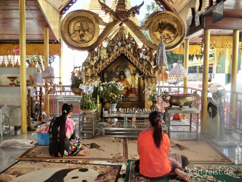 Tempel in Shwedagon Pagode