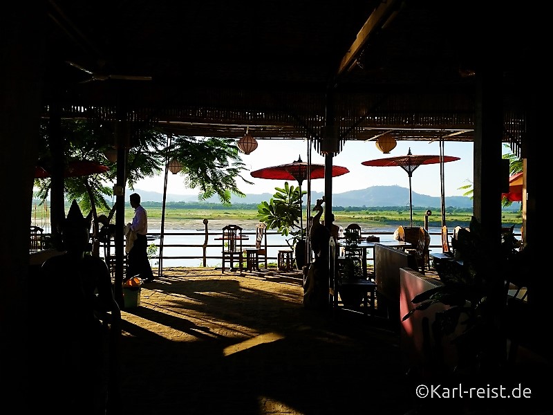 Der erste Blick auf den Irrawaddy Fluß.