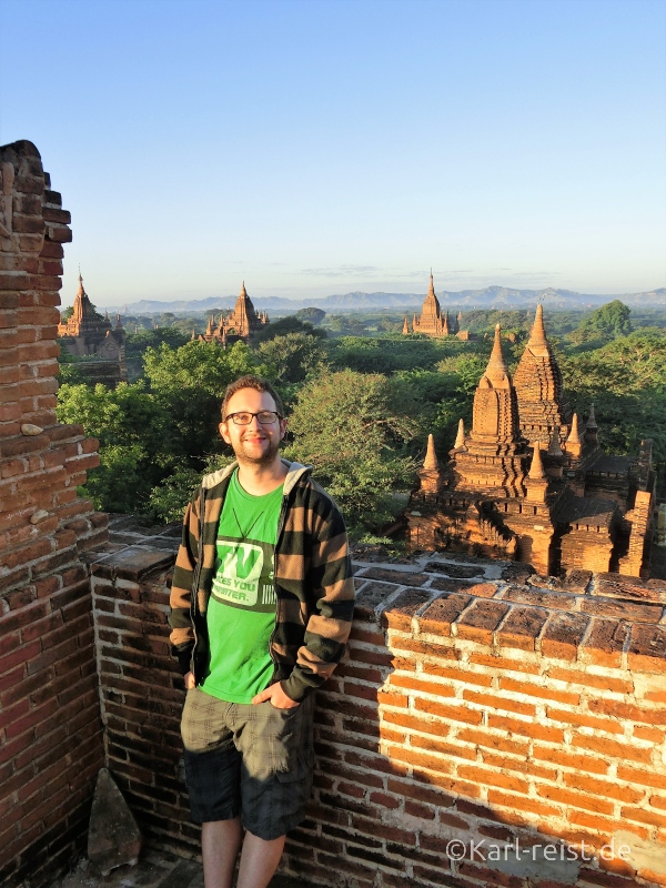 Sonnenaufgang in Bagan