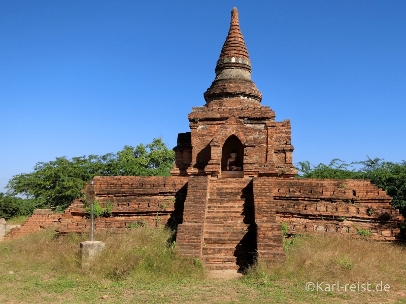 Einer der kleineren Tempel in Bagan