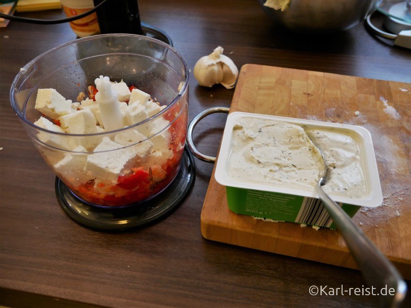 Schafskäsedip Rezept - Feta Aufstrich wie griechische Chtipiti Creme