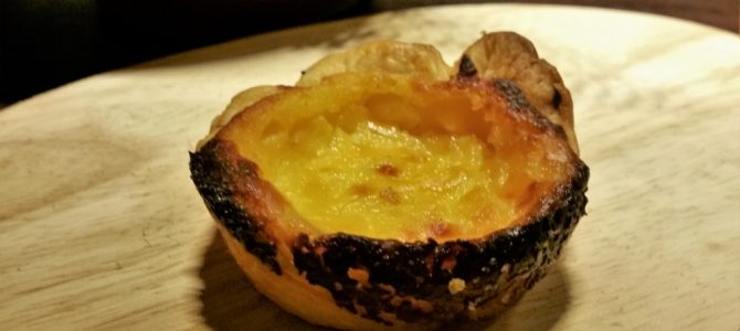 Rezept für Pastéis de Nata / Portugiesische Sahnetörtchen Rezept für Pastéis de Nata / Portugiesische Sahnetörtchen